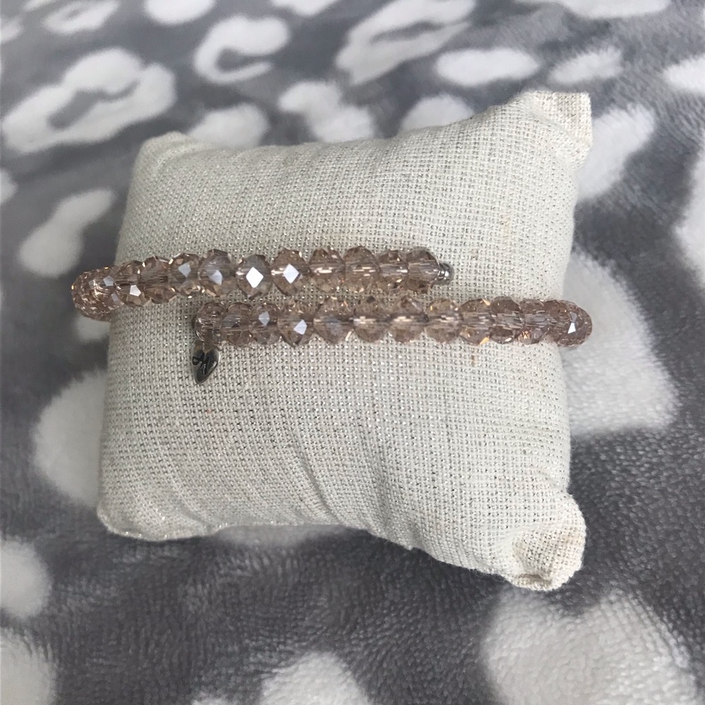 Charmed Memories Adjustable Gray Crystal Bracelet - Picture 4 of 8